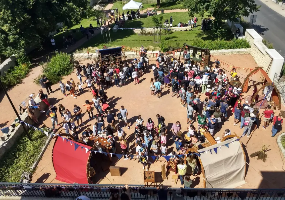 artistes Antre Sorts