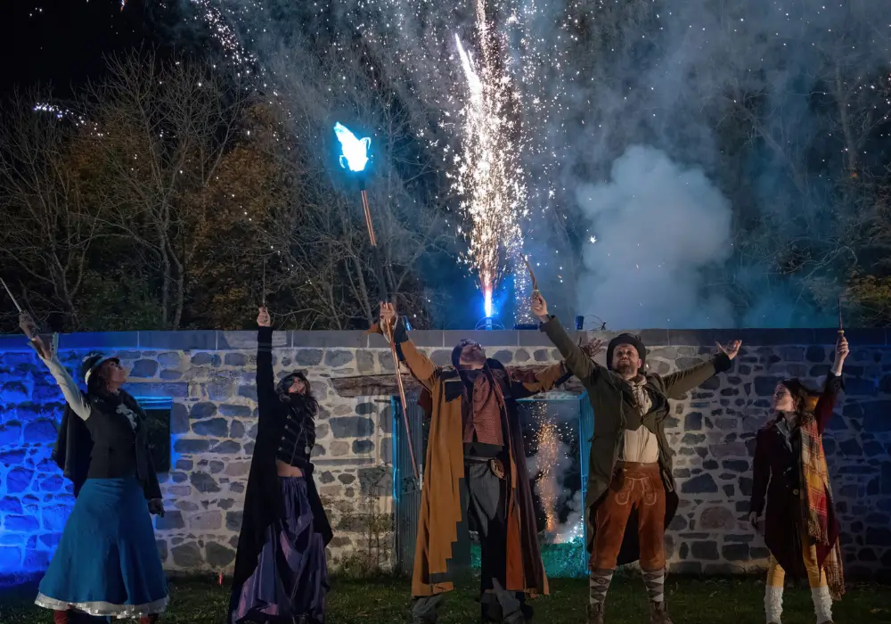 artistes du spectacle Antre Sorts en performance